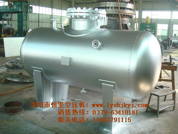 1526282810149639.jpg 河南储气罐4.jpg